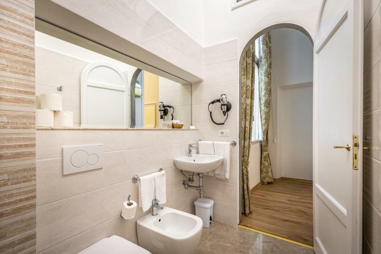 Residenza Alessandra Florence Exterior photo
